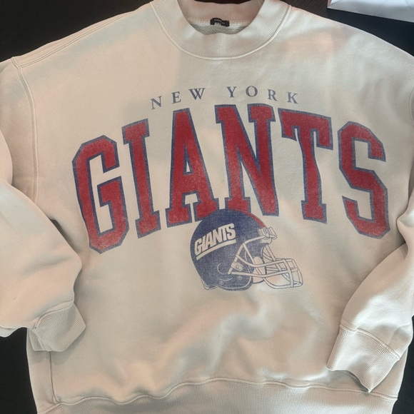 Abercrombie & Fitch Other - Abercrombie New York Giants Cream Graphic Crewneck Sweatshirt